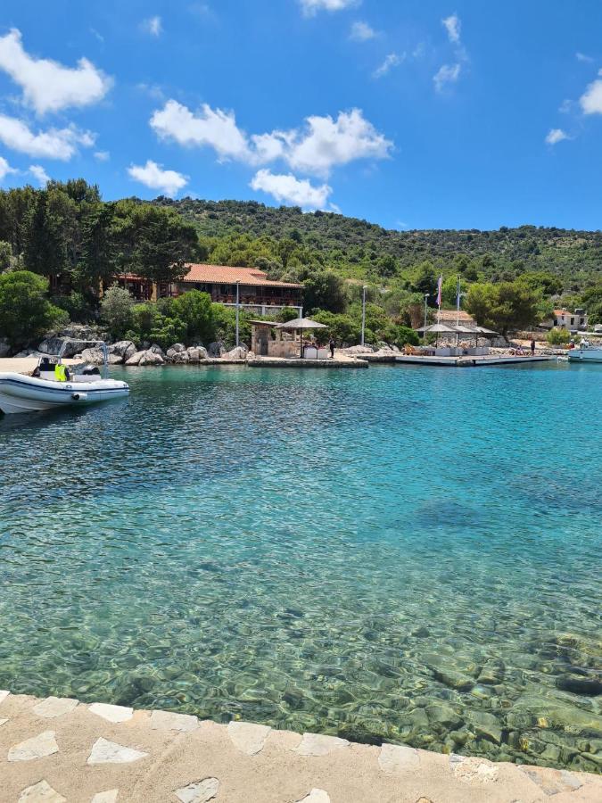 PristanisceKuca Za Odmor Buba, Otok Zut别墅 外观 照片